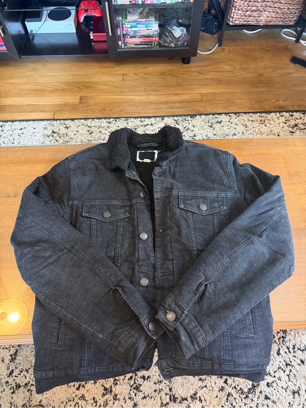 PacSun Black Sherpa-Lined Denim Jacket